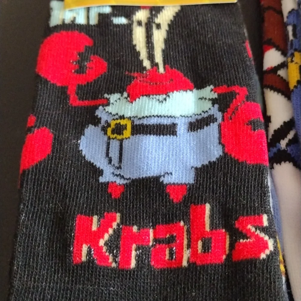 Looney Tunes & Warner Bros. Bugs Bunny SpongeBob Squidward Mr Krabs Sock Bundle